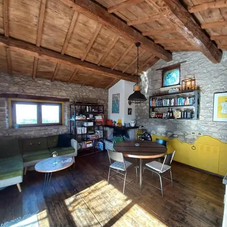 Alloggio per agriturismo Verbiarosso Poggiolo (Terni)